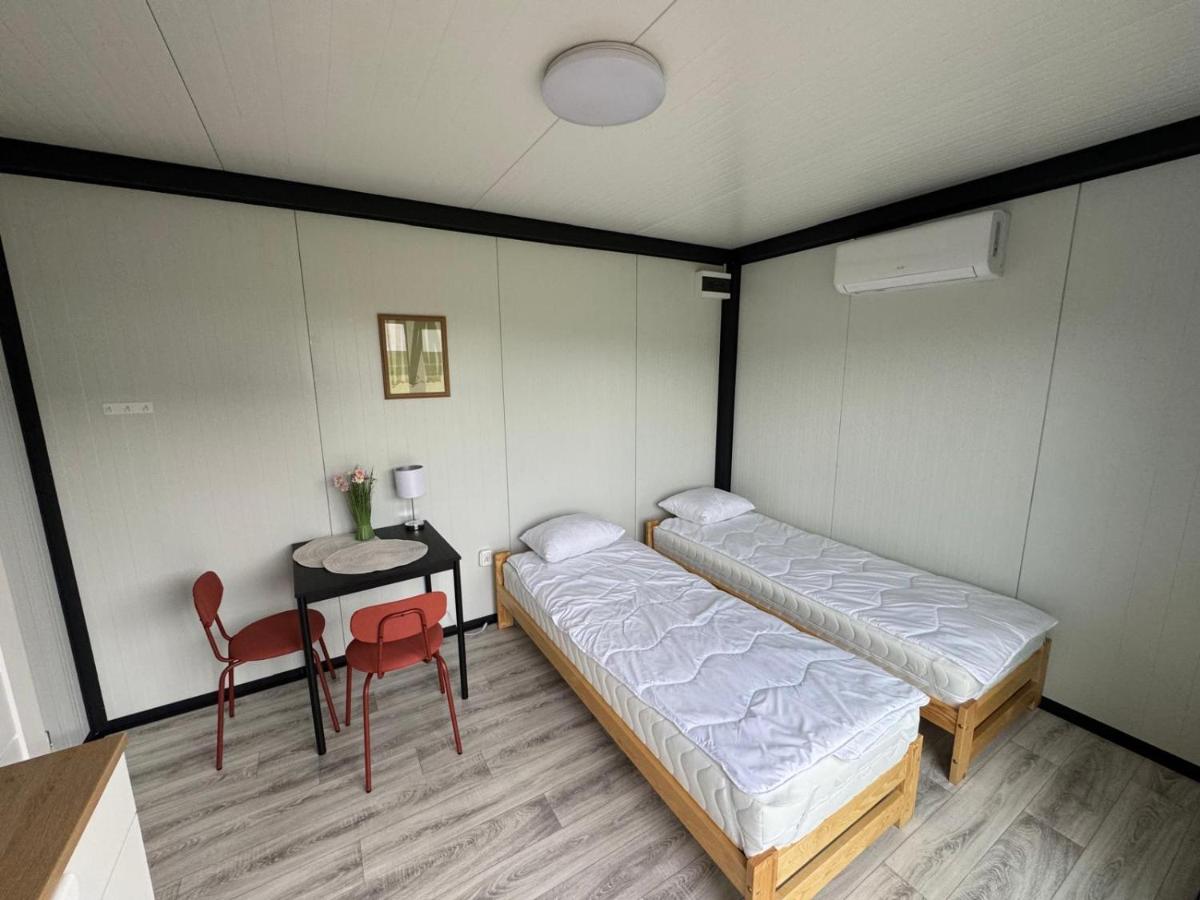 Nocleg krótkoterminowy na Łagowskiej - B&B Raków