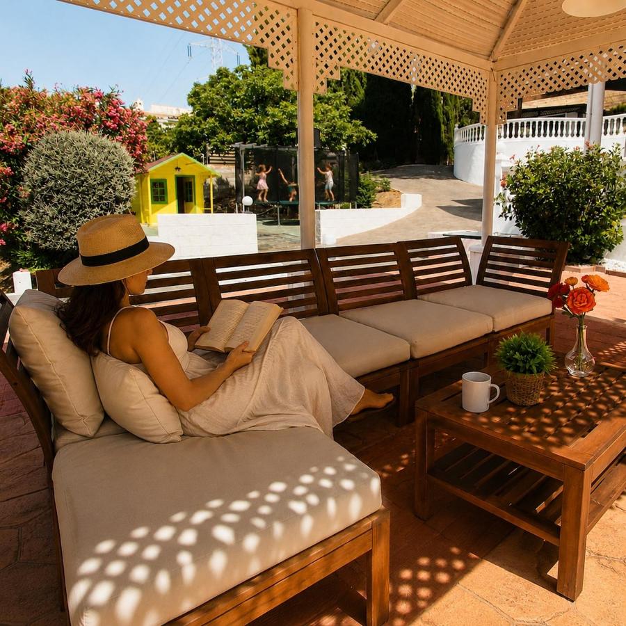 Luxury Outdoor Villa Los Pinos THE GREEN DOOR - B&B Alhaurín de la Torre