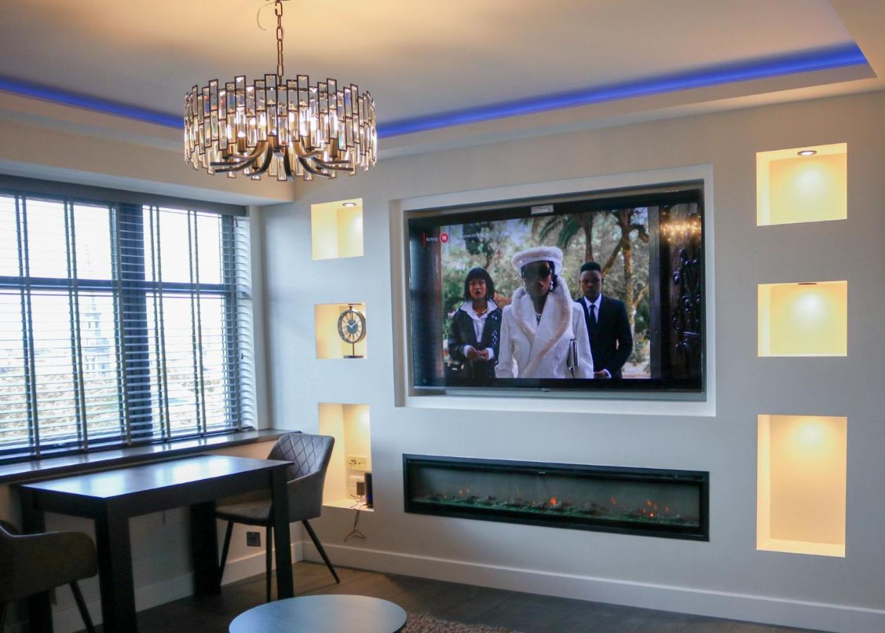 City Centre Luxury 2 Bed Apartment - B&B Birmingham