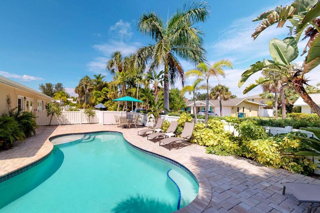 Blue Wave Villa East - B&B Anna Maria