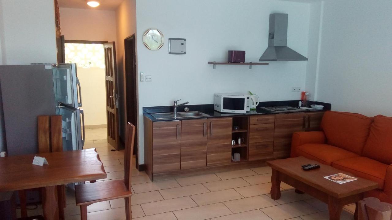 B&B Bamburi - Bamburi Beach Studio Apartment B41 - Bed and Breakfast Bamburi