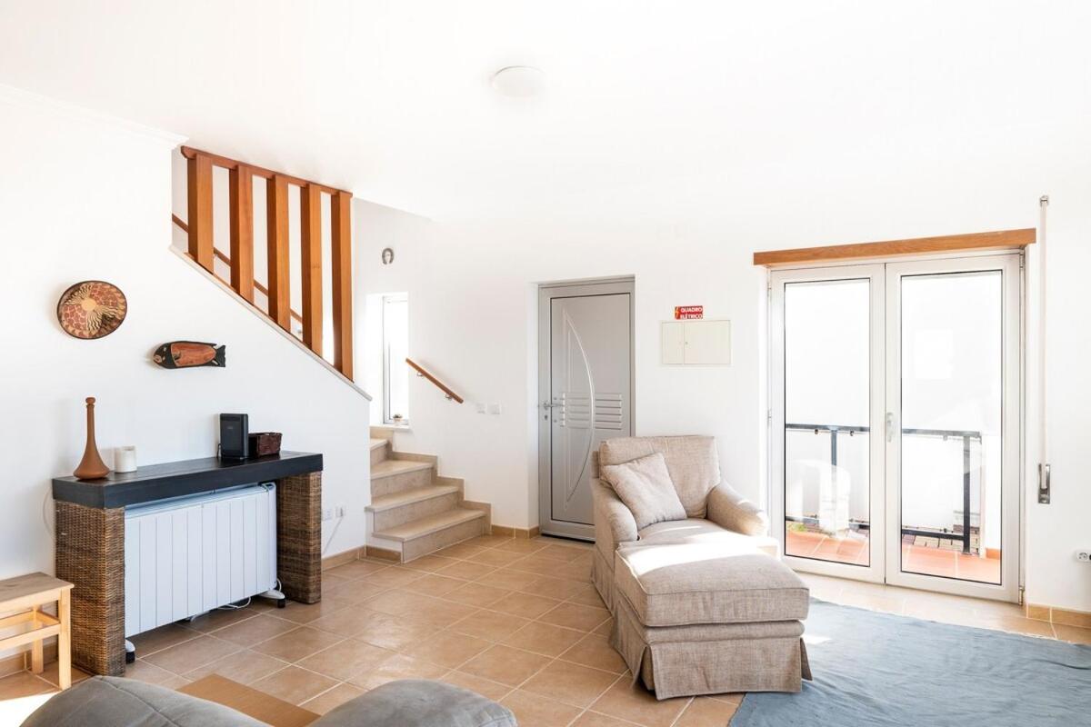 The Harbour House - Sea views everywhere - B&B Nazaré