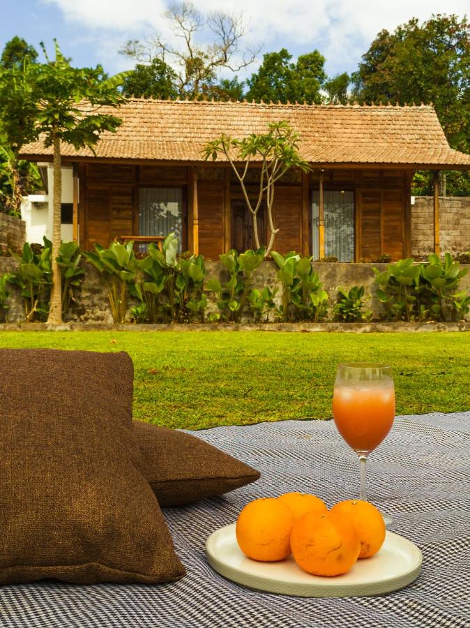 Wanagiri Sunrise Village - Bed and Breakfast Gitgit