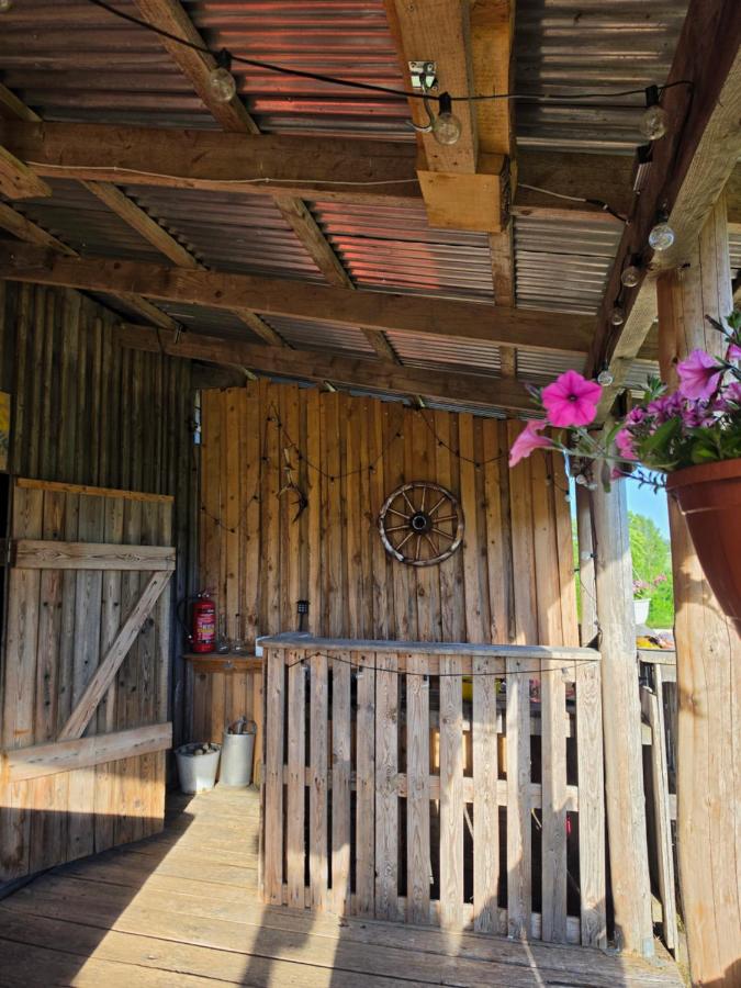 Jaunsostes - B&B Allaži