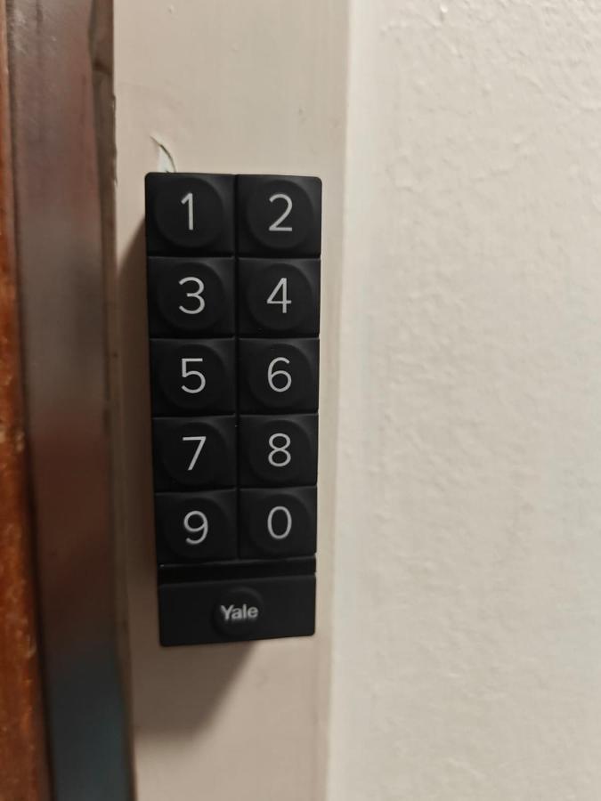 Premium downtown home - Top floor - Self check in - B&B Vaasa