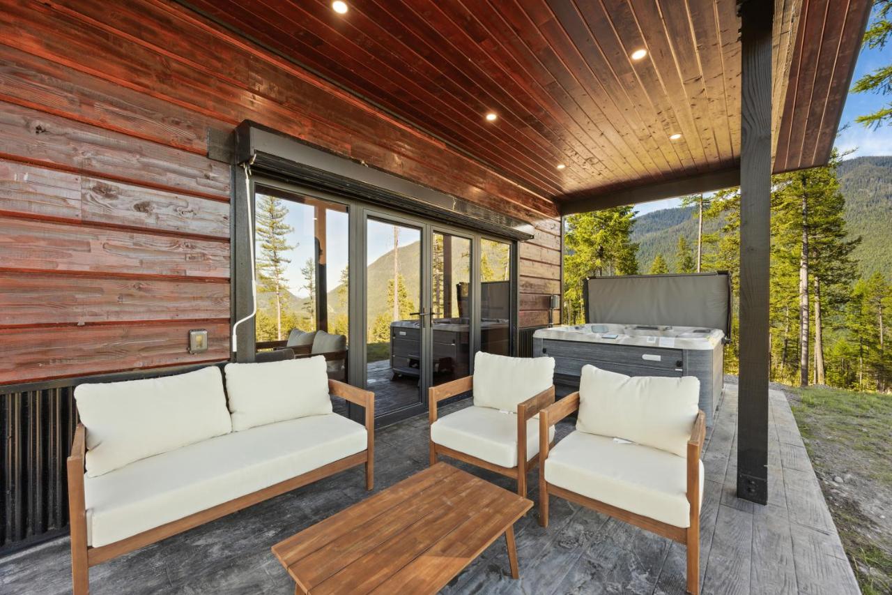 Glacier Luxury Retreat Elk View Cabin 1 - Chambres d'hôtes Hungry Horse
