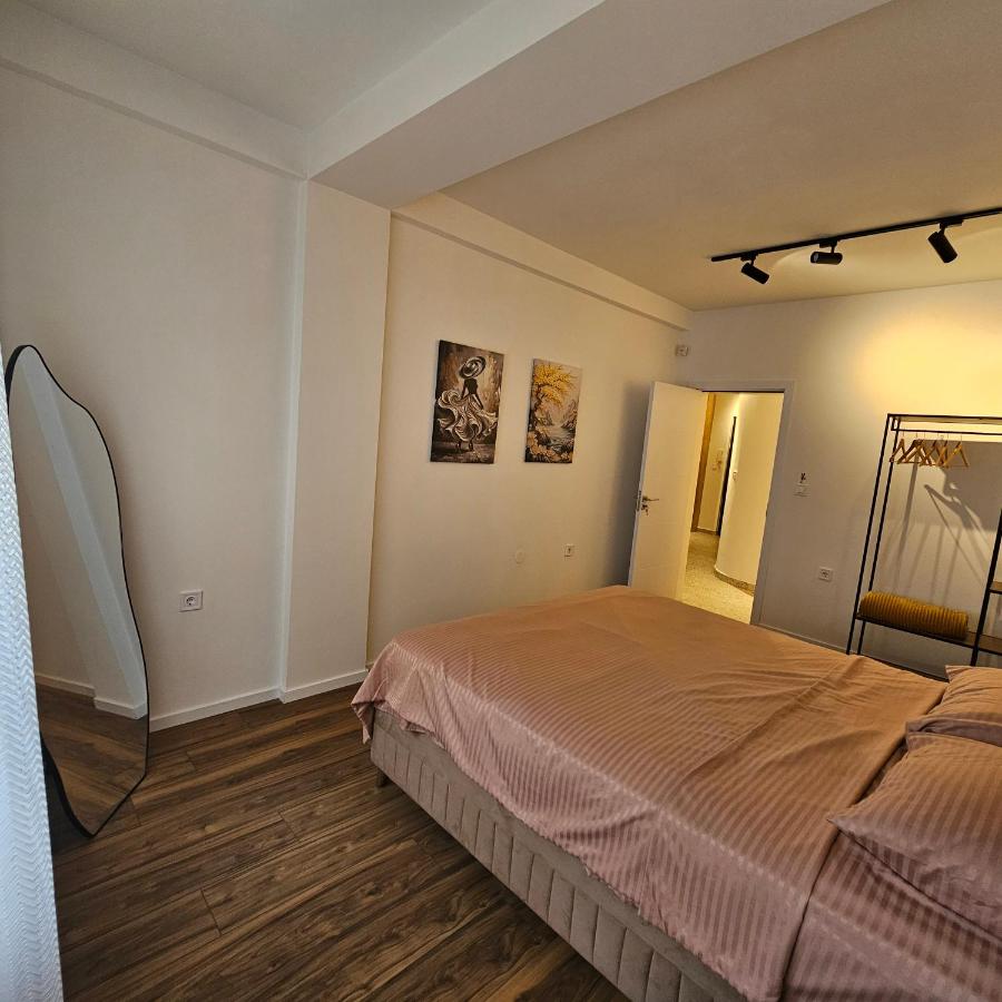 Prestige Suite Pristina Central - Chambres d'hôtes Pristina