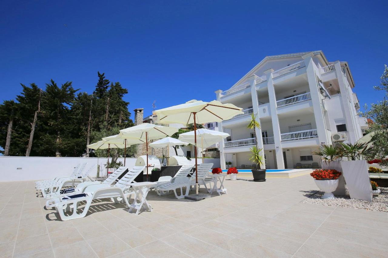 Villa Triana-Adults Only - B&B