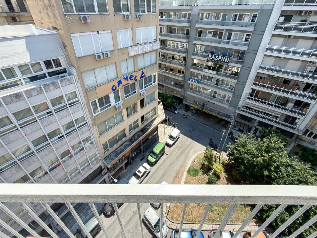 Luxury Downtown Apartment F2 - B&B Salónica