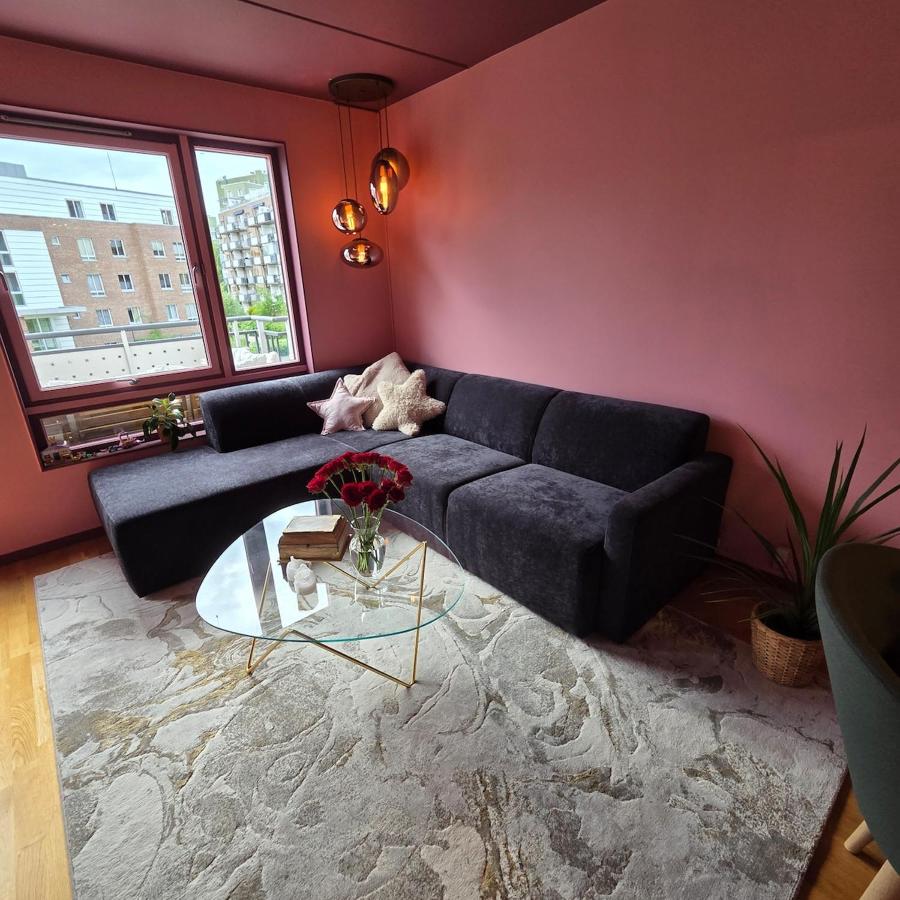 Bright and modern 2-room apartment with a sunny balcony - Chambres d'hôtes Oslo