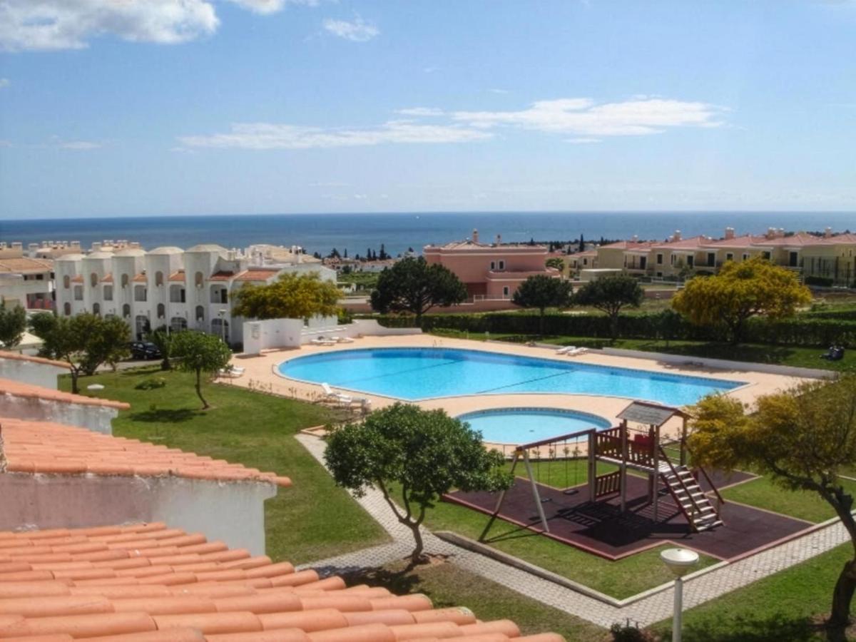 Renovated Algarve Apartments with Pool - Ferienwohnung Armação de Pêra