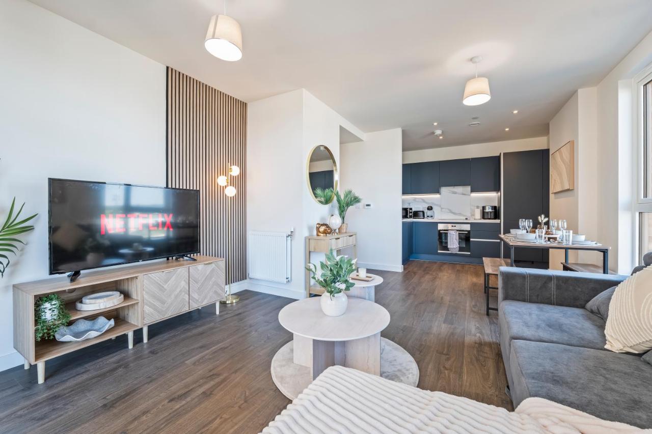 Luxury 1BR Direct to Wembley Sleeps 4 - B&B Hatch End