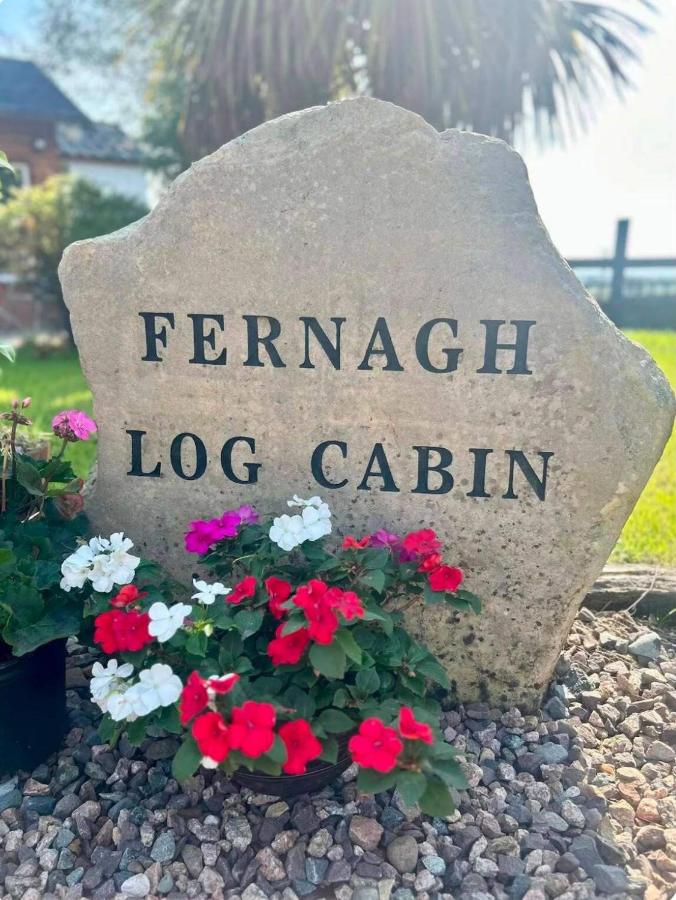 Gortin Glen Forest Cabin Sleeps 7 with Parking - Bed and Breakfast Omagh