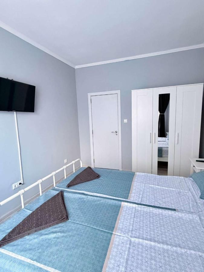 La Luna - Cozy Seaside Apartment in Nessebar by Flat Mаnager - B&B Nesebăr