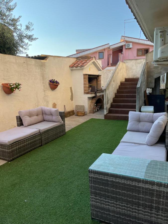 Casa vacanze “ gli orizzonti “ appartamento Ninfea - Chambres d'hôtes Domusnovas