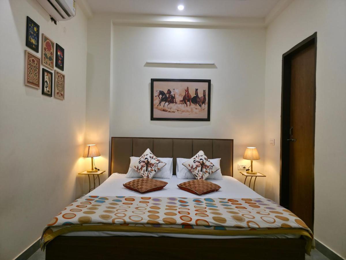 Cozy Apartment in Gurgaon - Chambres d'hôtes Gurgaon