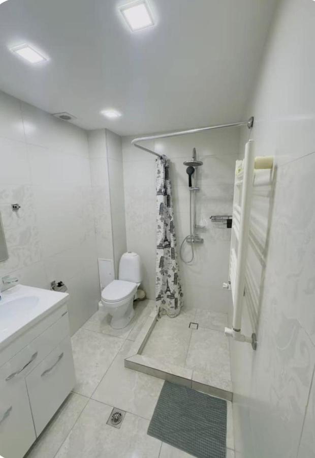 Apartment near Republic square - Chambres d'hôtes Erevan
