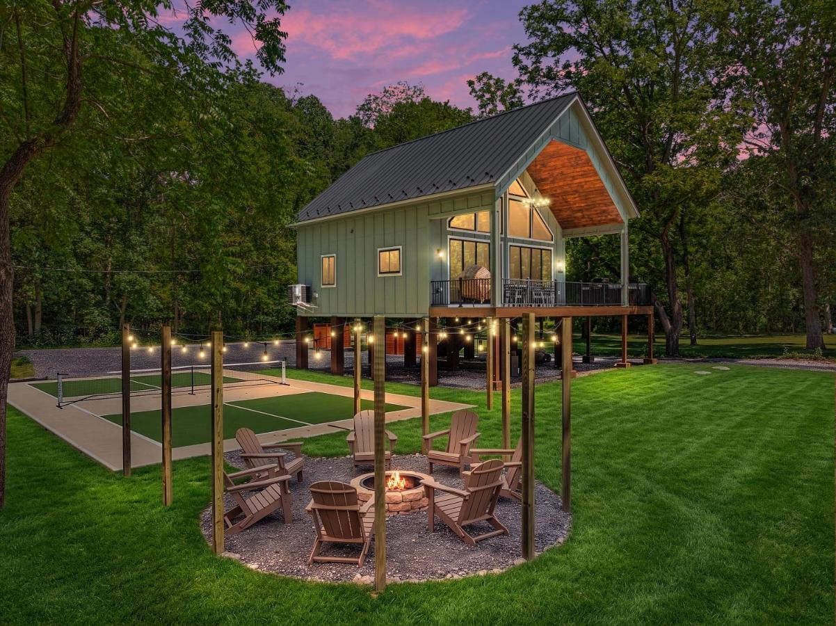 River Run - Riverfront, Pickleball, Hot Tub, Sauna - B&B Shenandoah