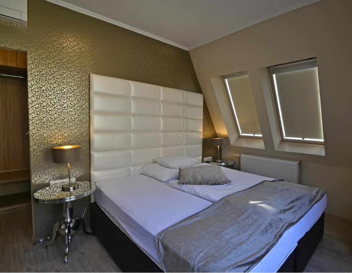 Superior Double or Twin Room with Extra Bed
