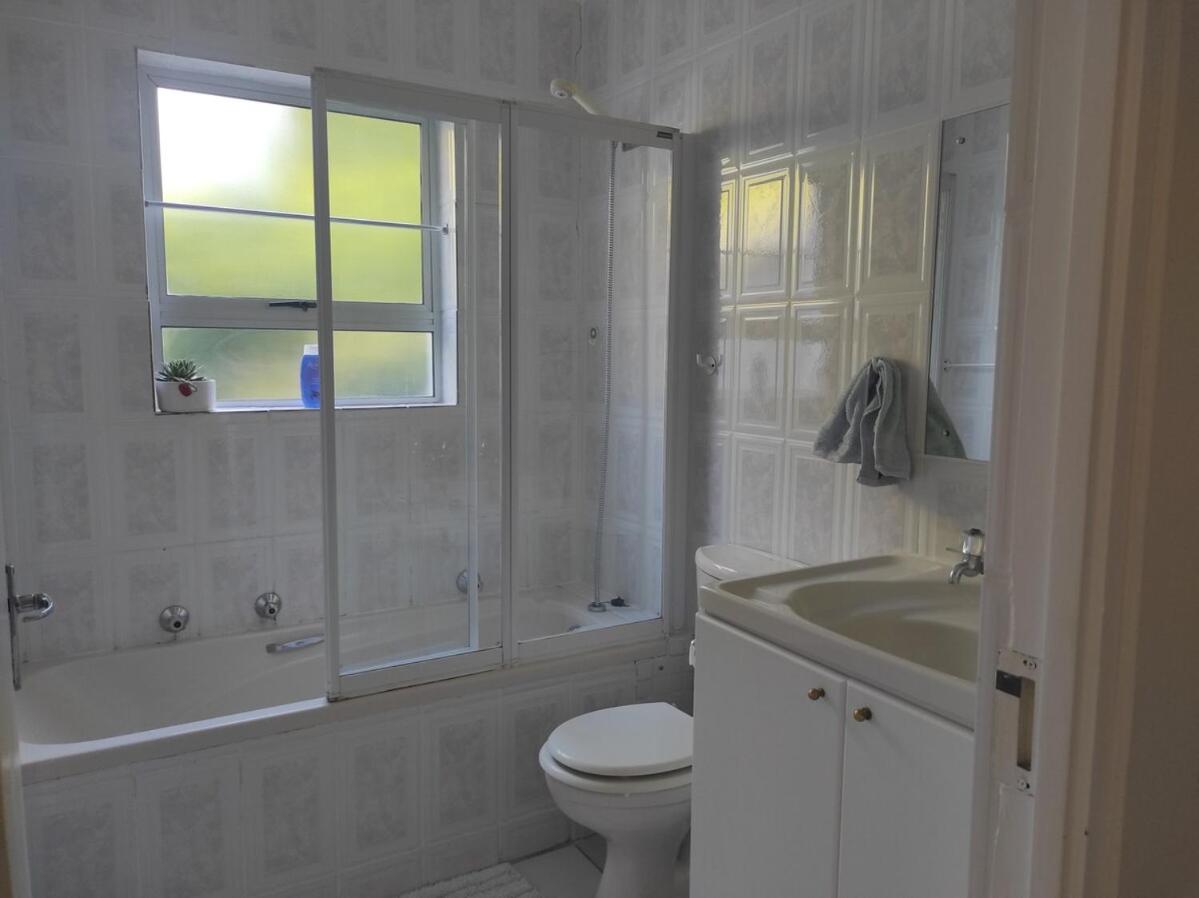 Dombeya - B&B Somerset West