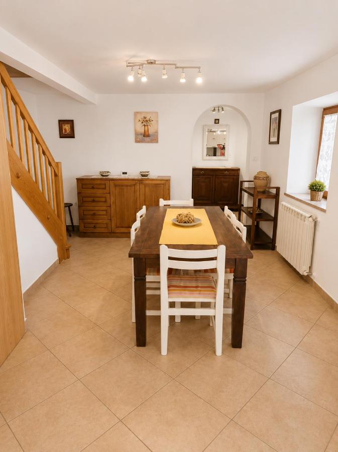 Hisa pri Ovcicevih - B&B Komen