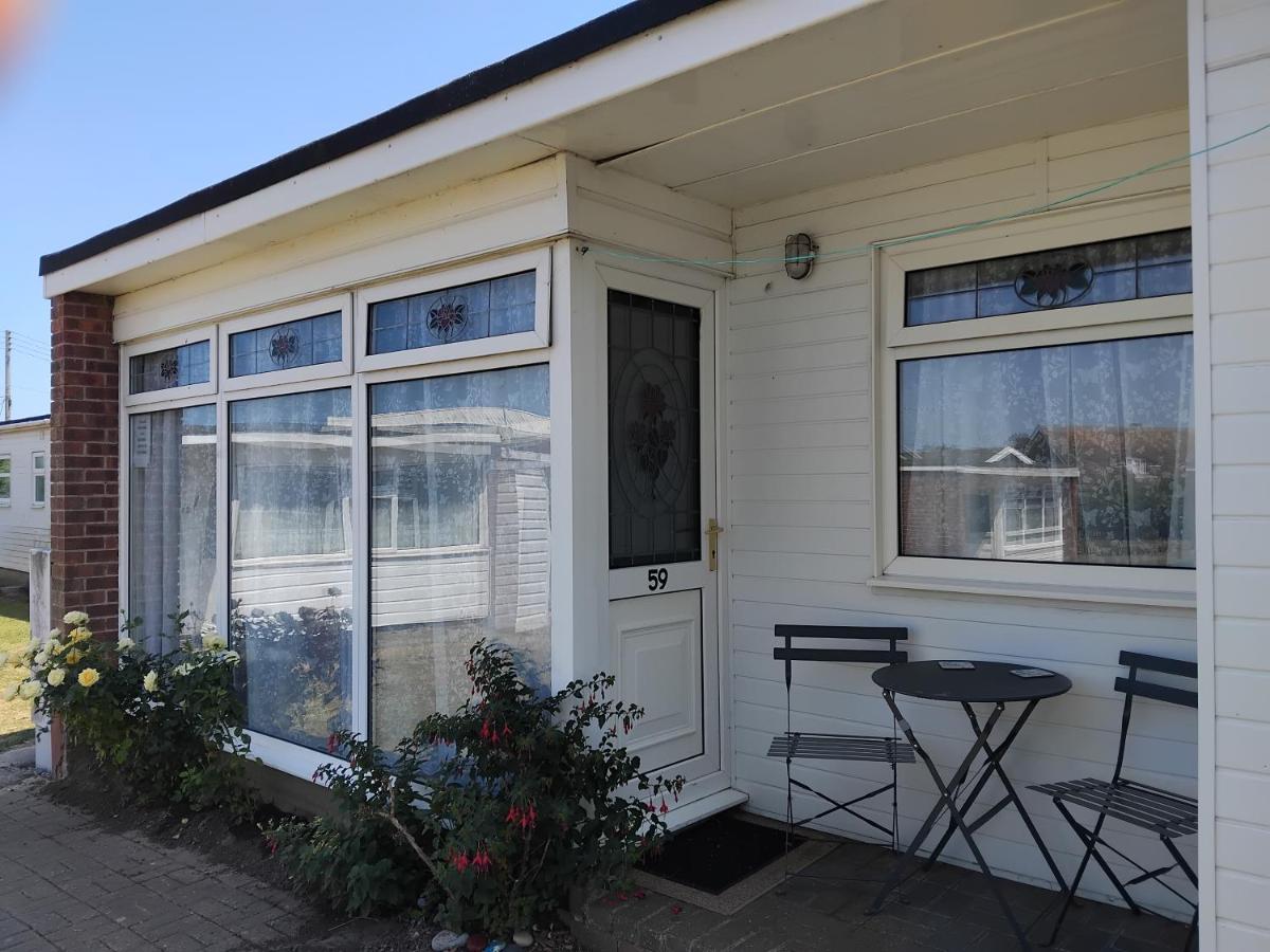 "Trinity" Chalet in Sundowner Hemsby - Chambres d'hôtes Hemsby