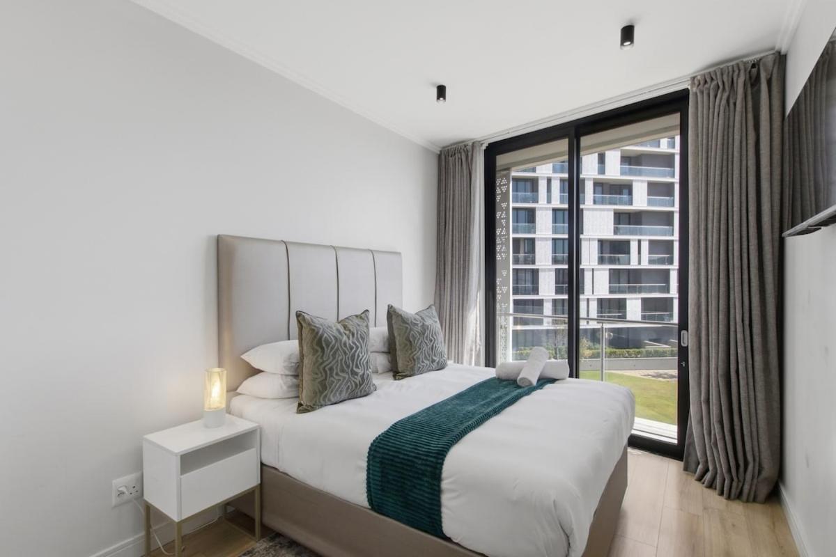 Ellipse 2 Bed, 2Bath Suite, Waterfall, Midrand - B&B Midrand