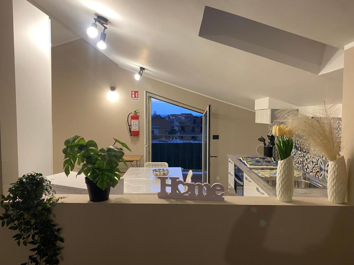 Rosabel Apartment - B&B Torrenova