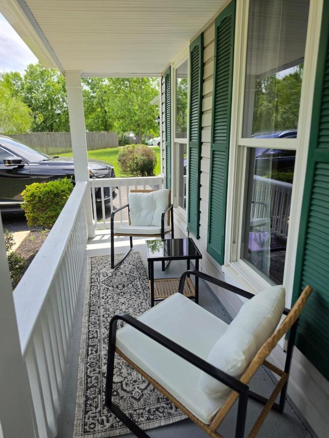 Spacious & Luxury Retreat Home in Waldorf - B&B Waldorf