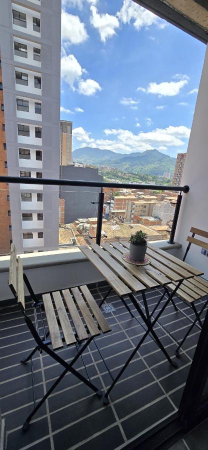 apartamento tipo loft en sabaneta - B&B Sabaneta