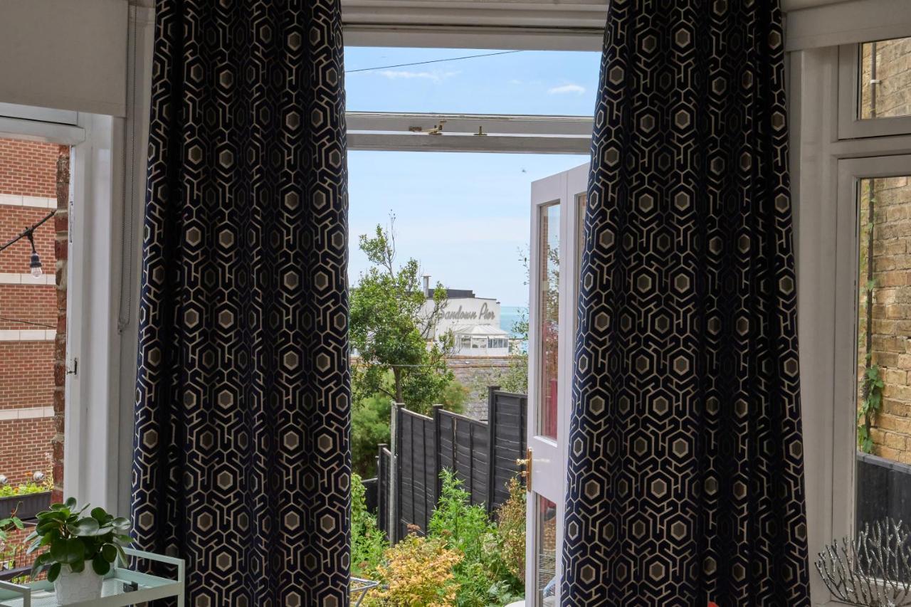 Enjoy Sandown 1 - Bed and Breakfast Sandown
