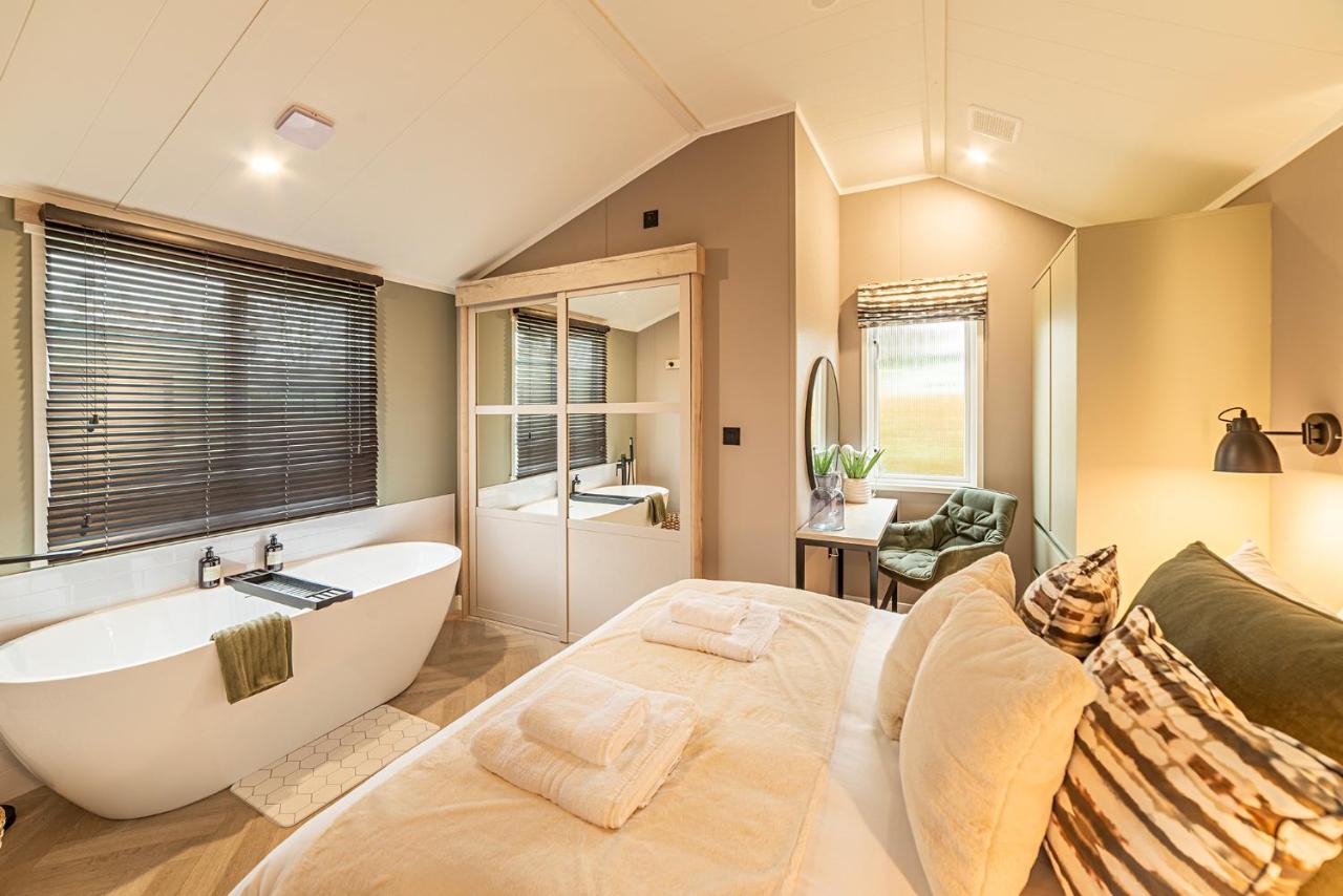 Luxury Glamping "The Snug" - 1 Bedroom - B&B Eardisland