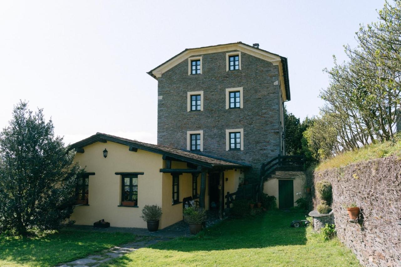 Hotel Rural El Conceyu - Bed and Breakfast Cabanella