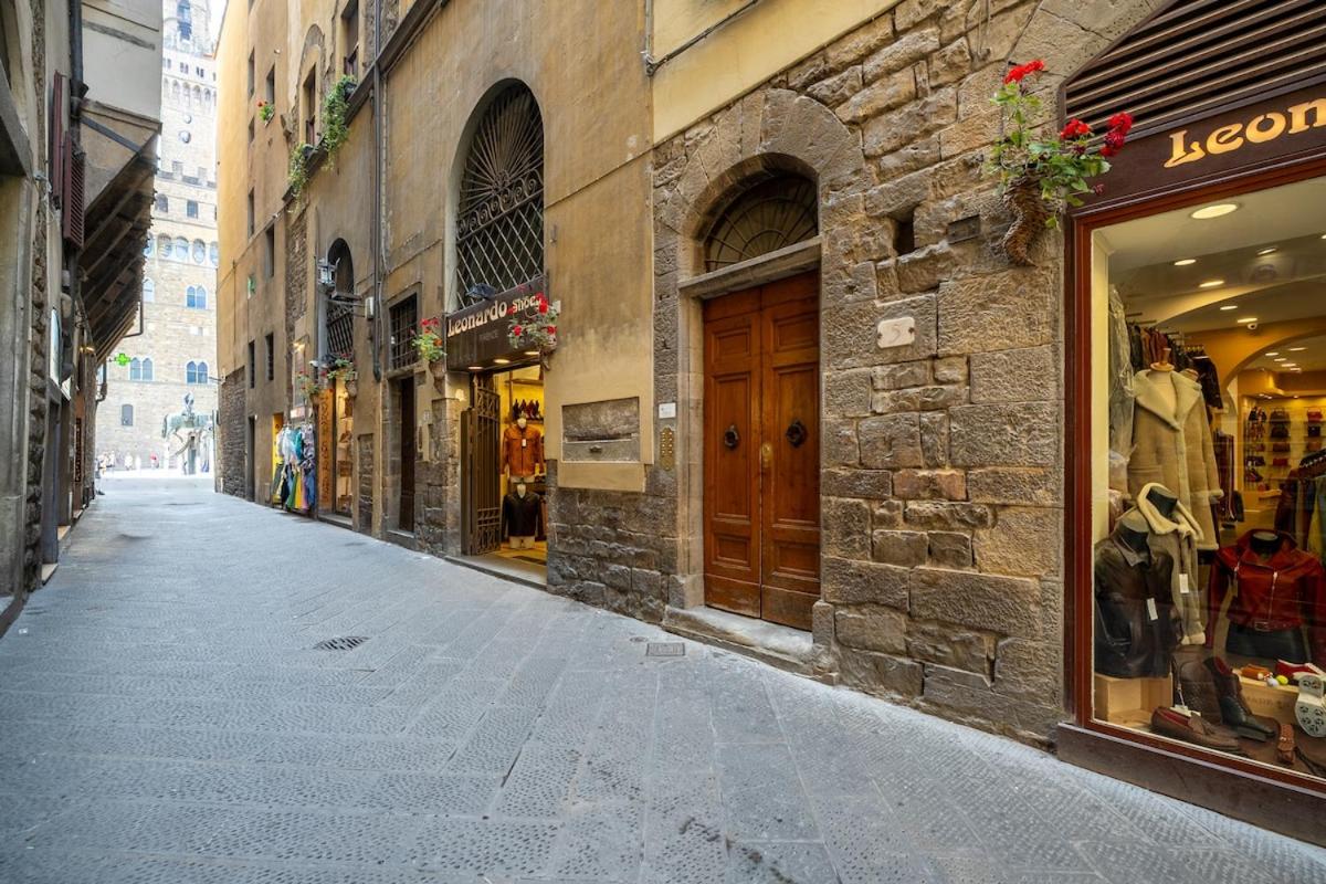 Medici's Phoenix 1 min to Signoria Square - B&B Firenze