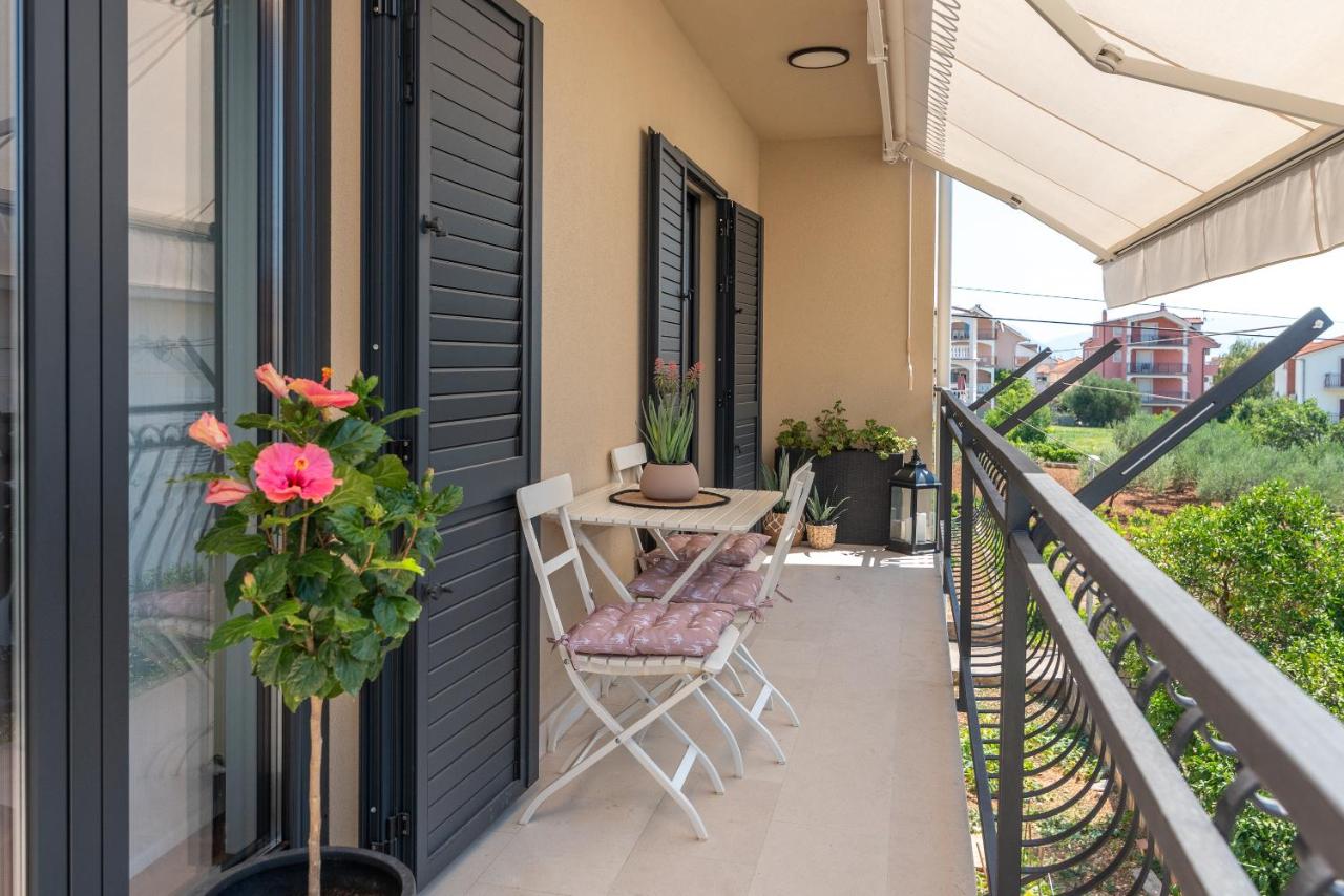 Apartman Nina - Bed and Breakfast Trogir