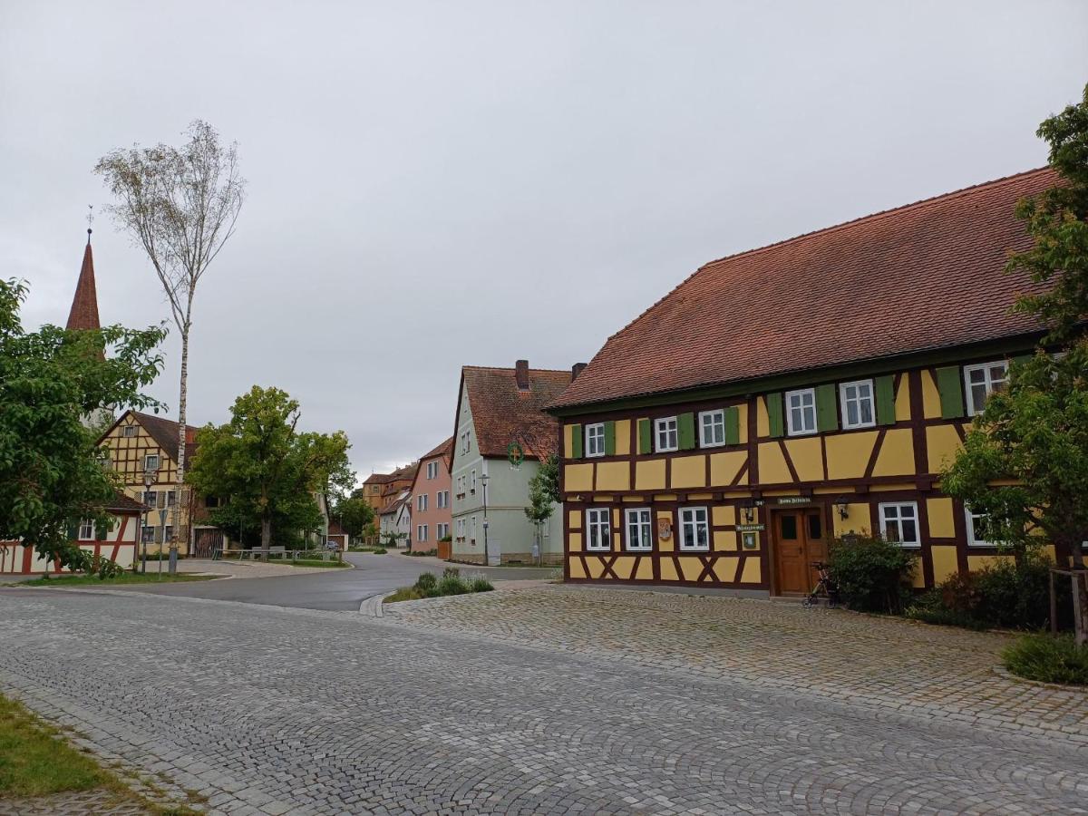 Ferienwohnung Binder - Ferienwohnung Bad Windsheim - B&B Bad Windsheim