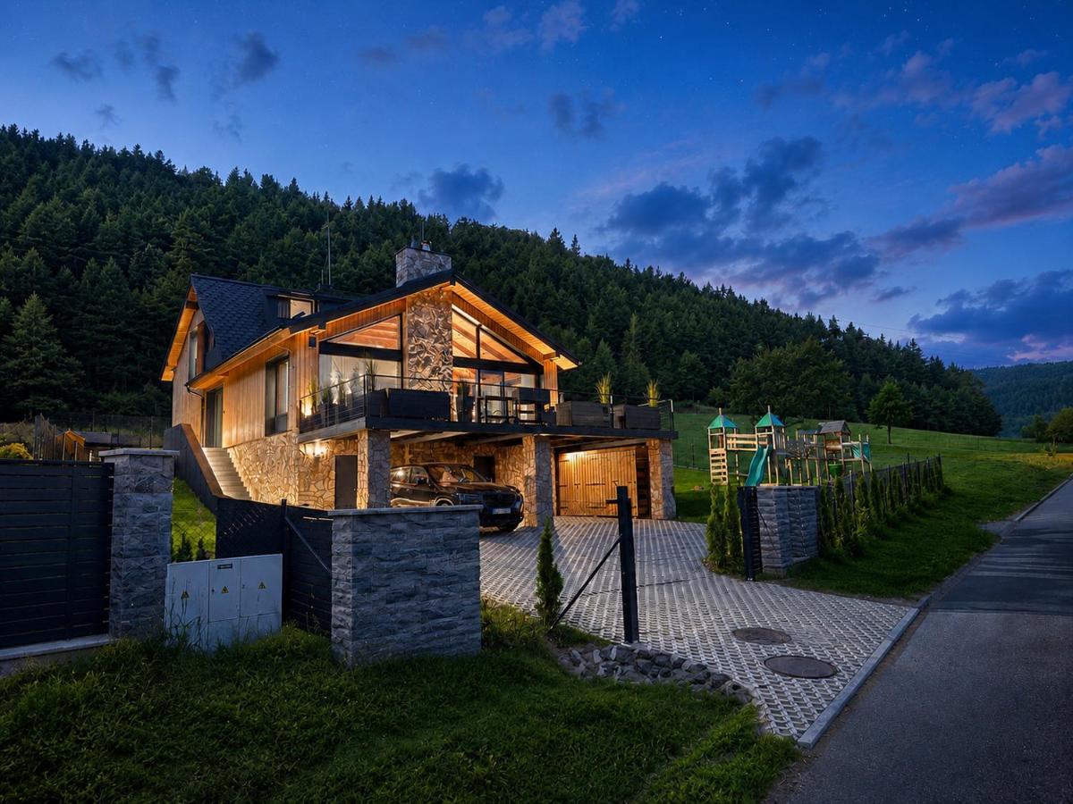 Chalet Leo - Luxury wellness chalet in the Krkonoše Mountains - Ferienwohnung Žacléř