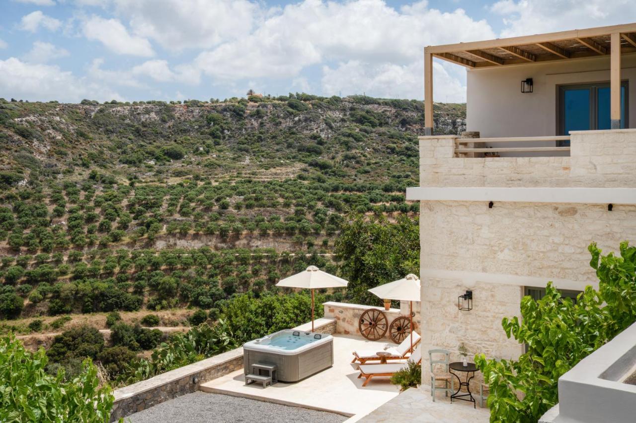 Amvikas suites-Sitia, by Comfortbnb - B&B Sitia