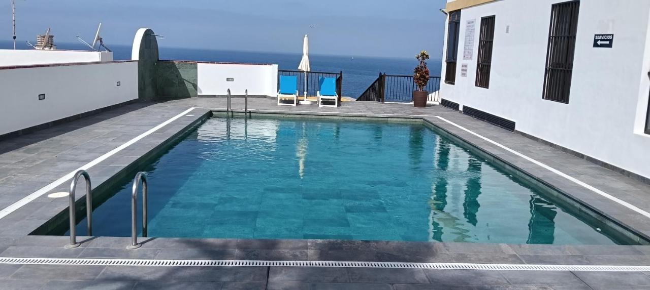 Tenerife, Playa La Arena a 300 metros, Wi-Fi gratis - Bed and Breakfast Puerto de Santiago