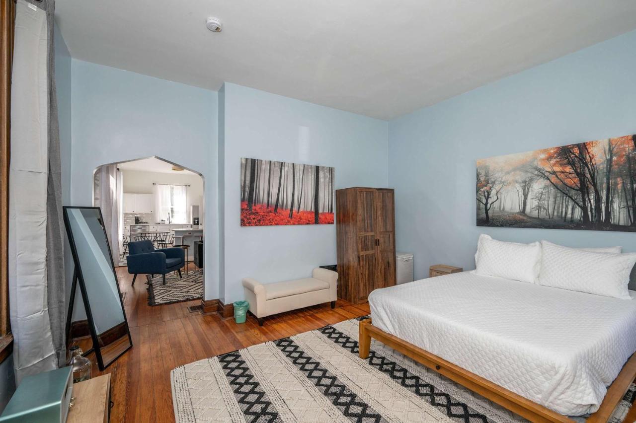 Historic Covington Home, Patio, Sleeps 4 - B&B Covington