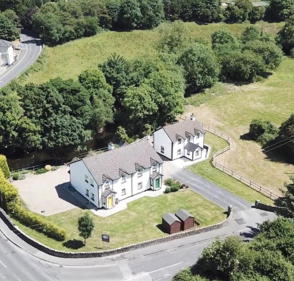 Riverbank Cottages - B&B Scariff