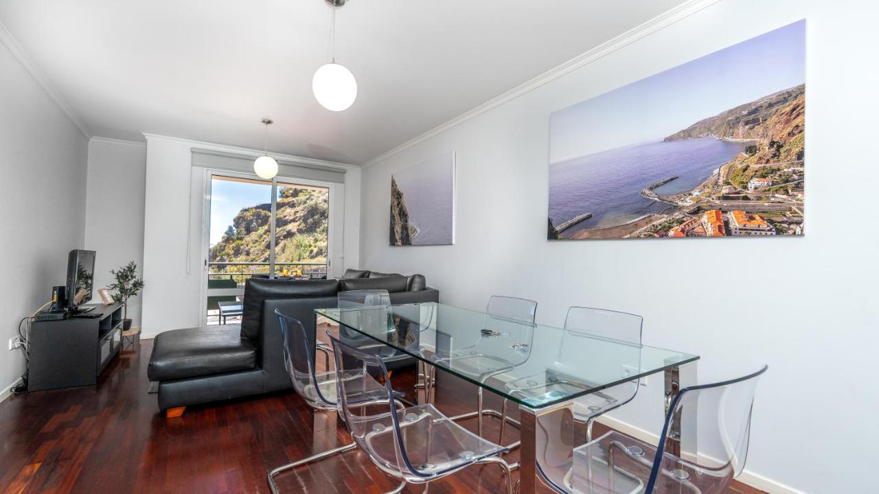 Sea N' Sun Ribeira Brava by LovelyStay - B&B Ribeira Brava