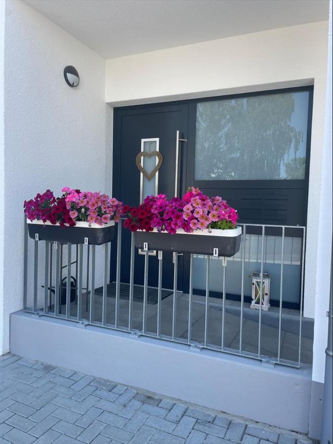 Möbliertes 3-Zimmer Apartment mit Balkon - B&B Sindelfingen