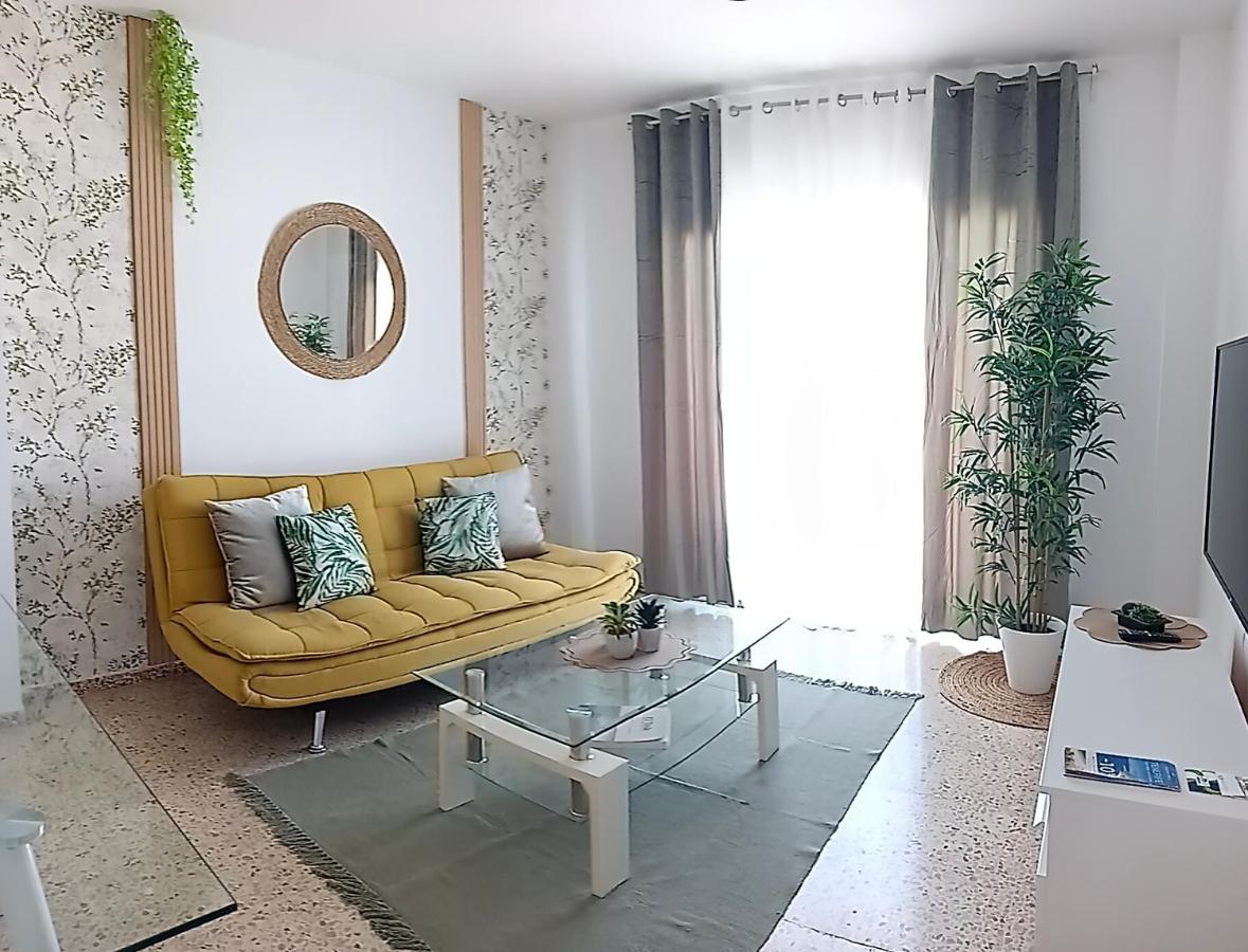 LUMINOSO, AMPLIO Y FRESCO PISO EN SANTACRUZ DE TENERIFE - Chambres d'hôtes Santa Cruz de Ténérife