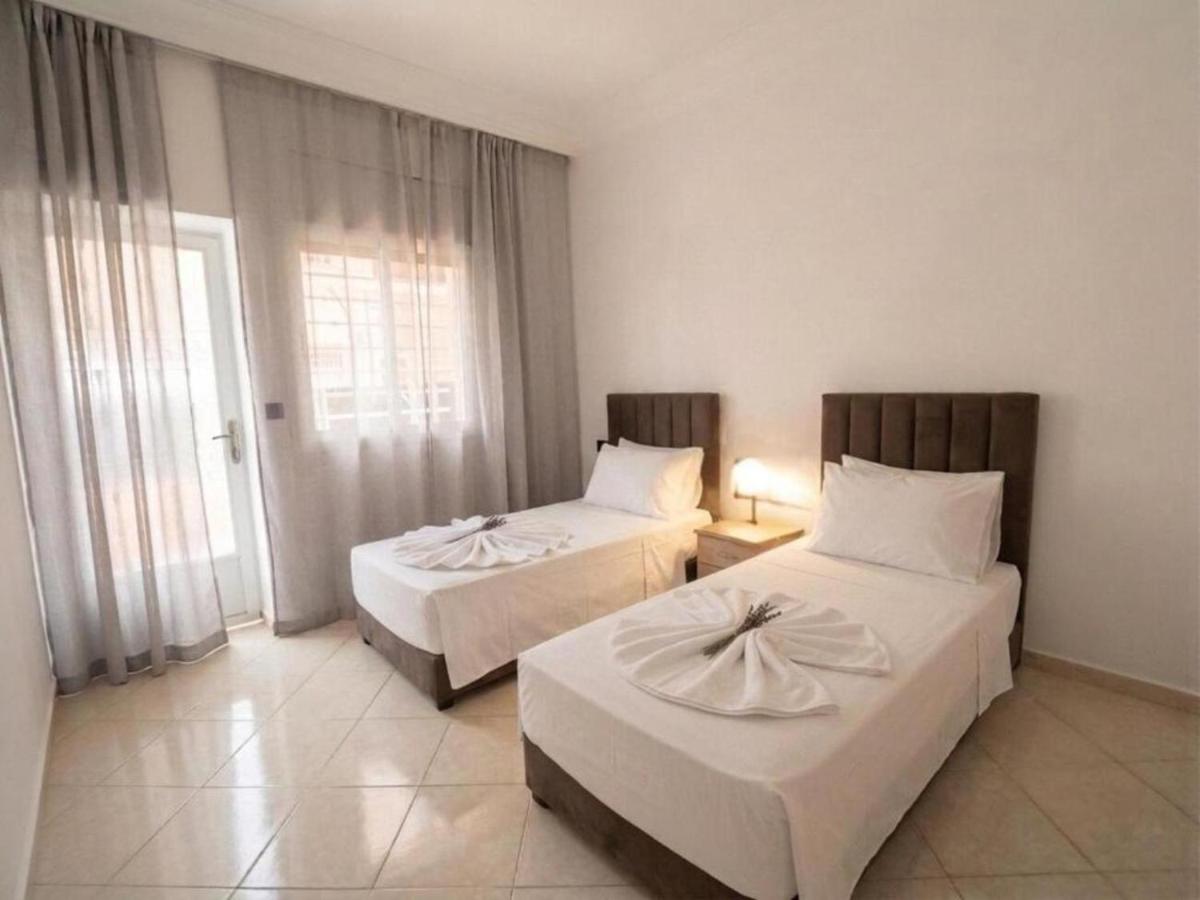 Urban White Oasis 1 - B&B Beni Mellal
