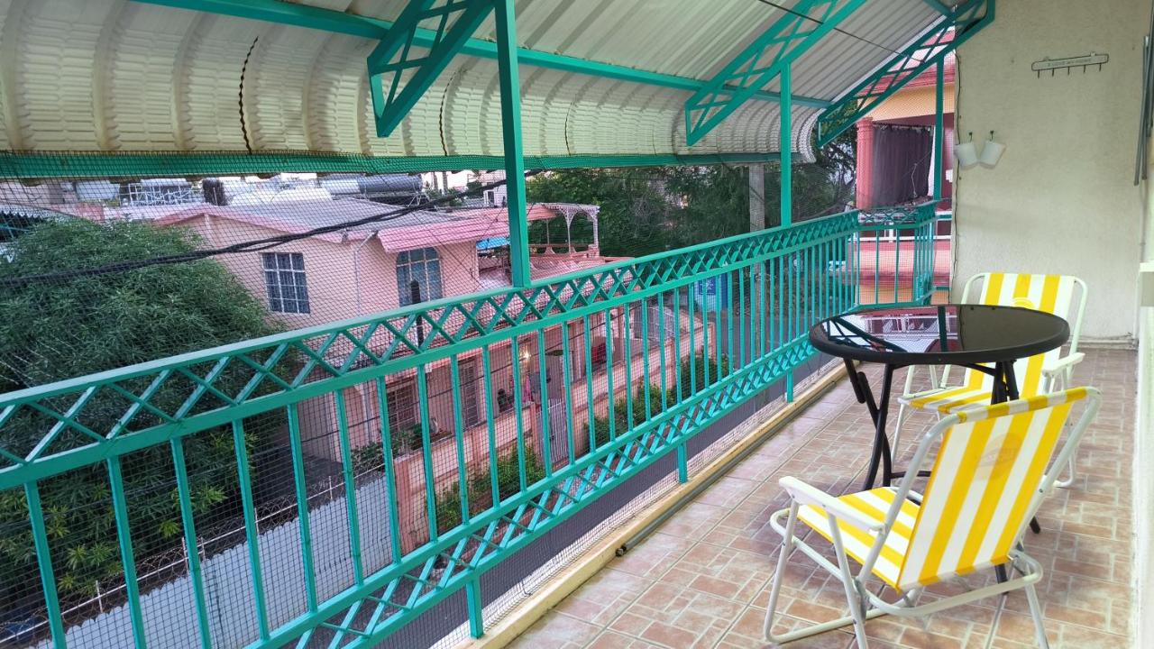 Rush Lounge - Bed and Breakfast Flic en Flac