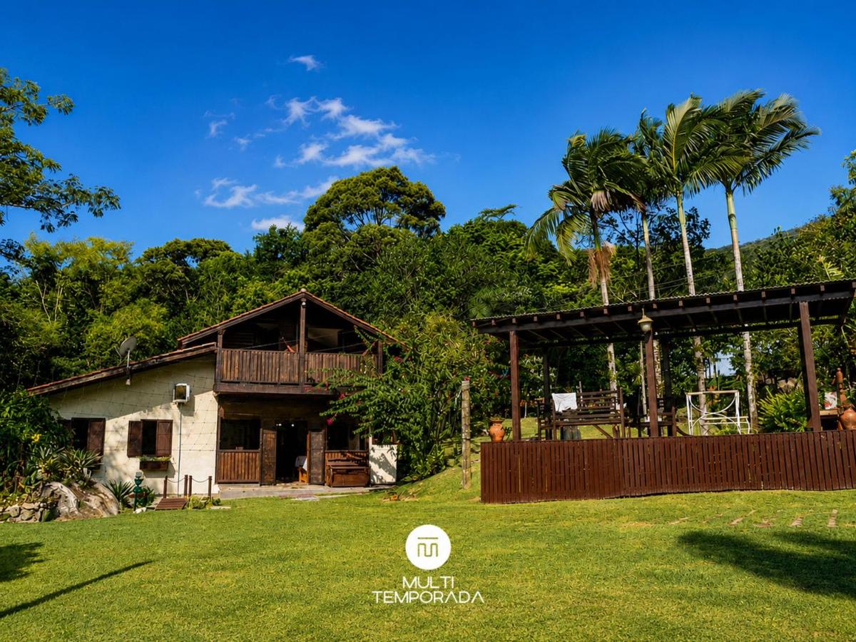 Sítio Morada do Pai com Piscina e Sinuca - B&B Canelinha