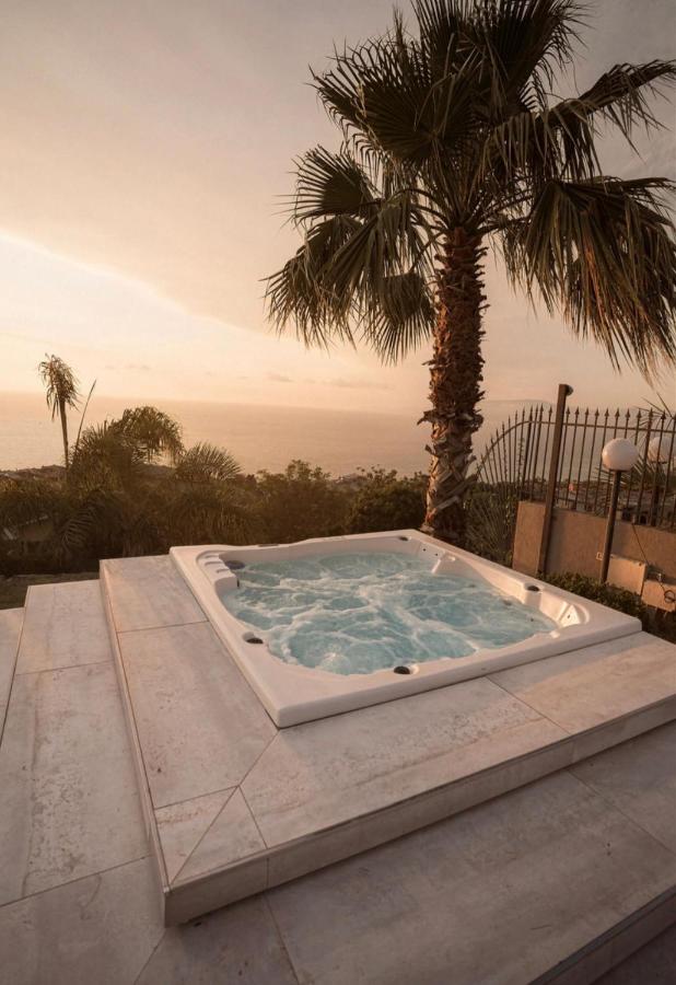 Suite Pizzo jacuzzi rooms - B&B Pizzo