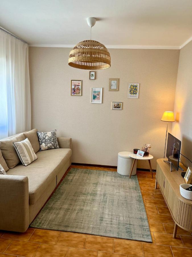 Lina apartment 300m from the beach - B&B Atouguia da Baleia