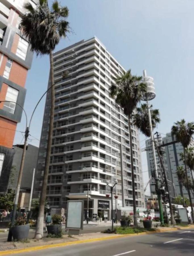 Sunset Views Miraflores & Barranco Gym Pool - Bed and Breakfast Lima
